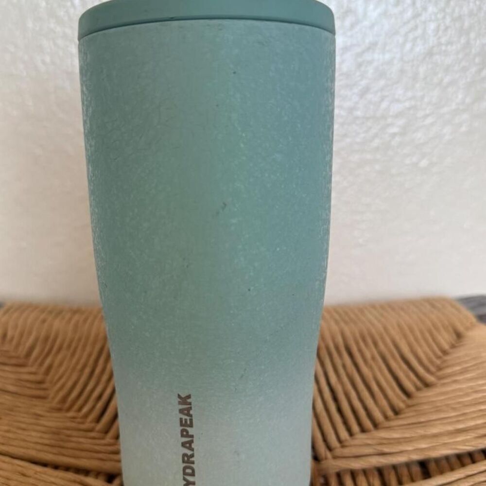 Unbranded Green and Blue Dinnerware